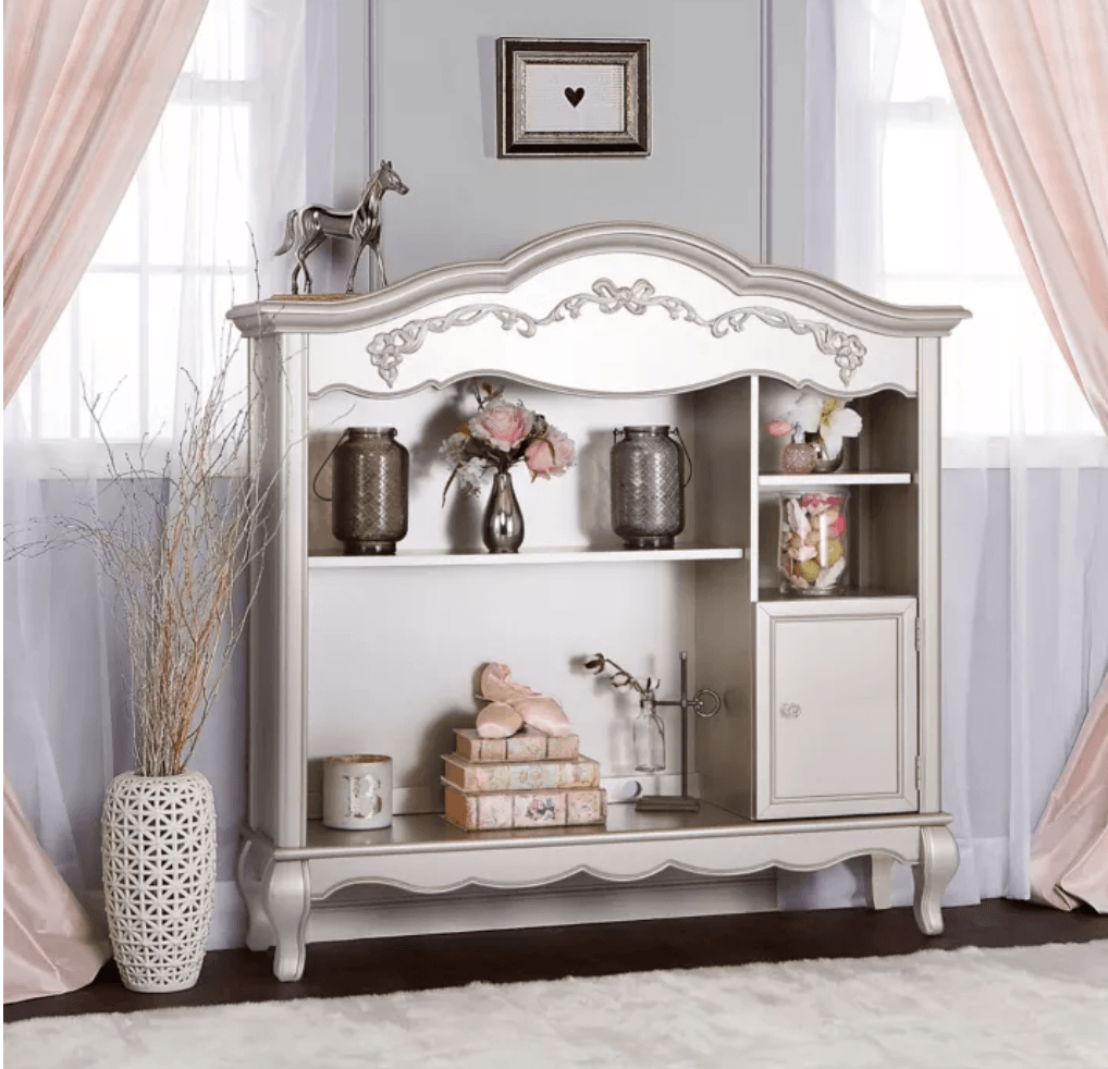 Hutch/Bookcase in Gold Dust - The Baby's Room