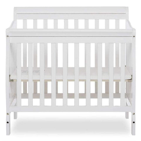 Furniture Miniature White Baby Crib with Padded Mattress